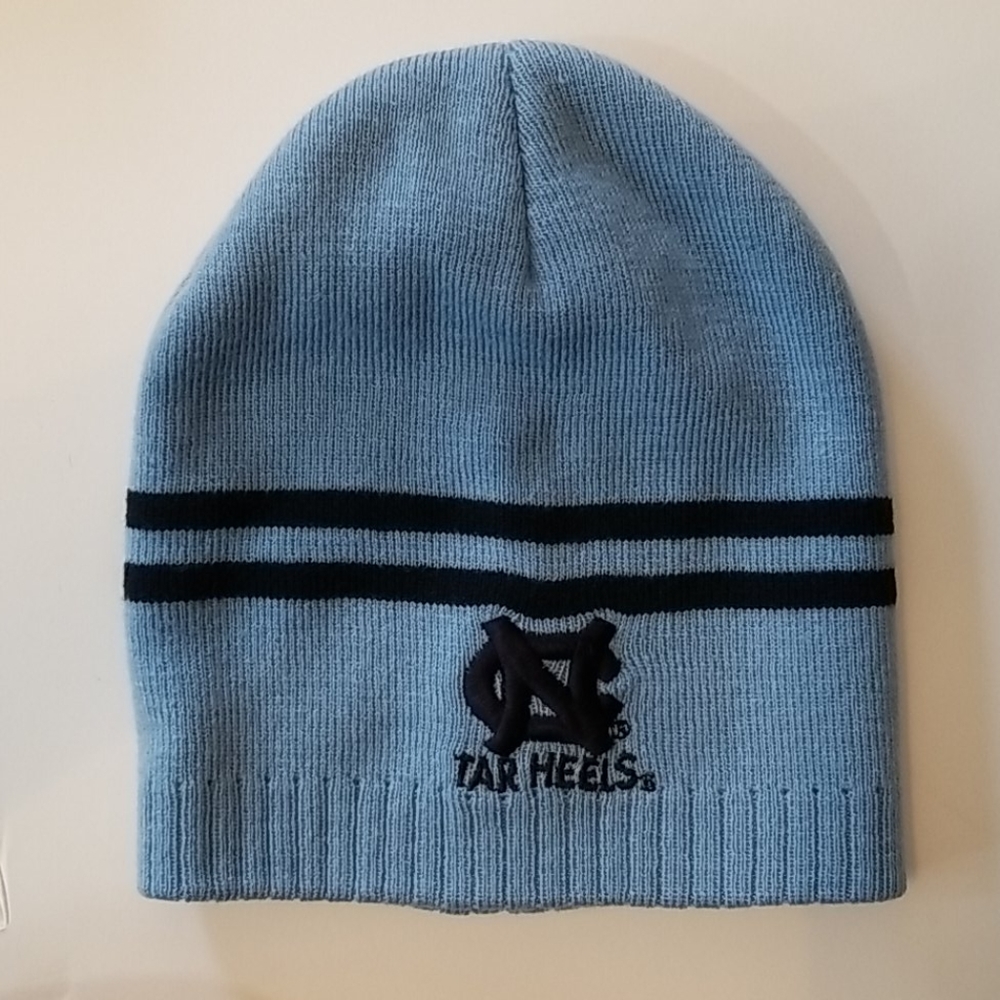 $7. FIRM PRICE NC Tarheels hat.